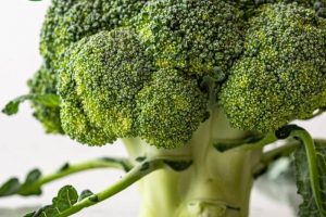 Lợi ích không ngờ khi sử dụng rau súp lơ xanh